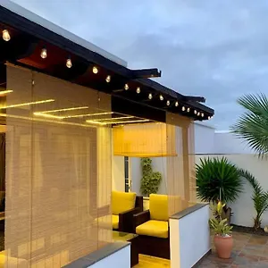 https://la-mar-poolvilla.in-canary-islands.com